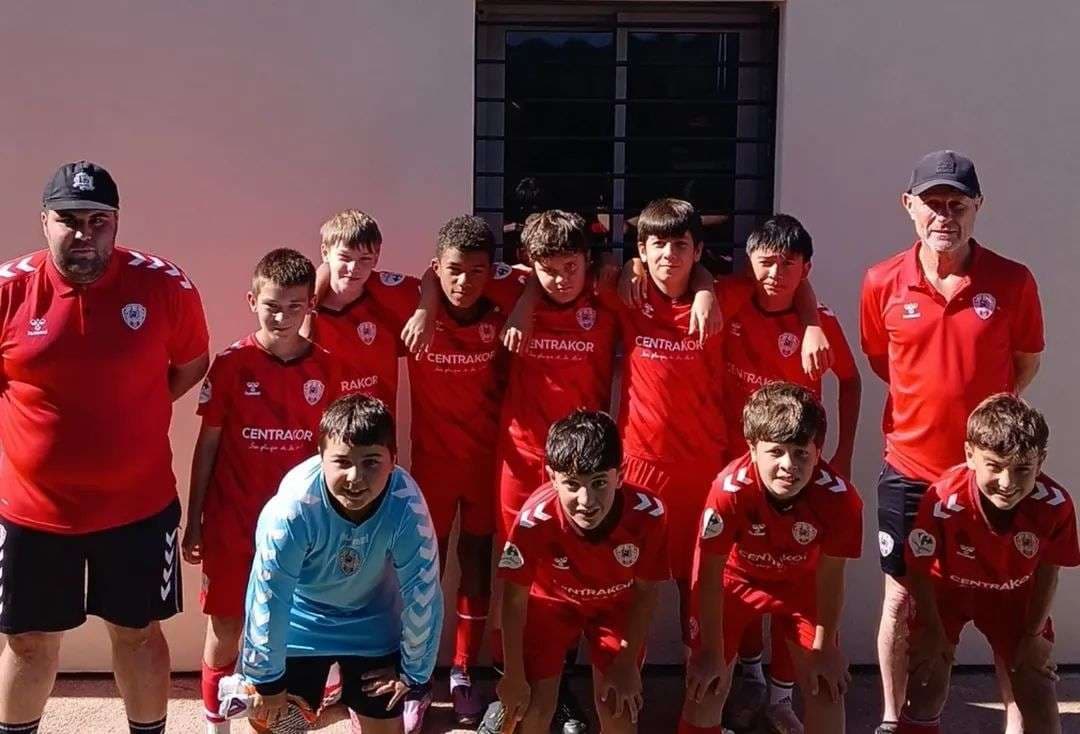U13